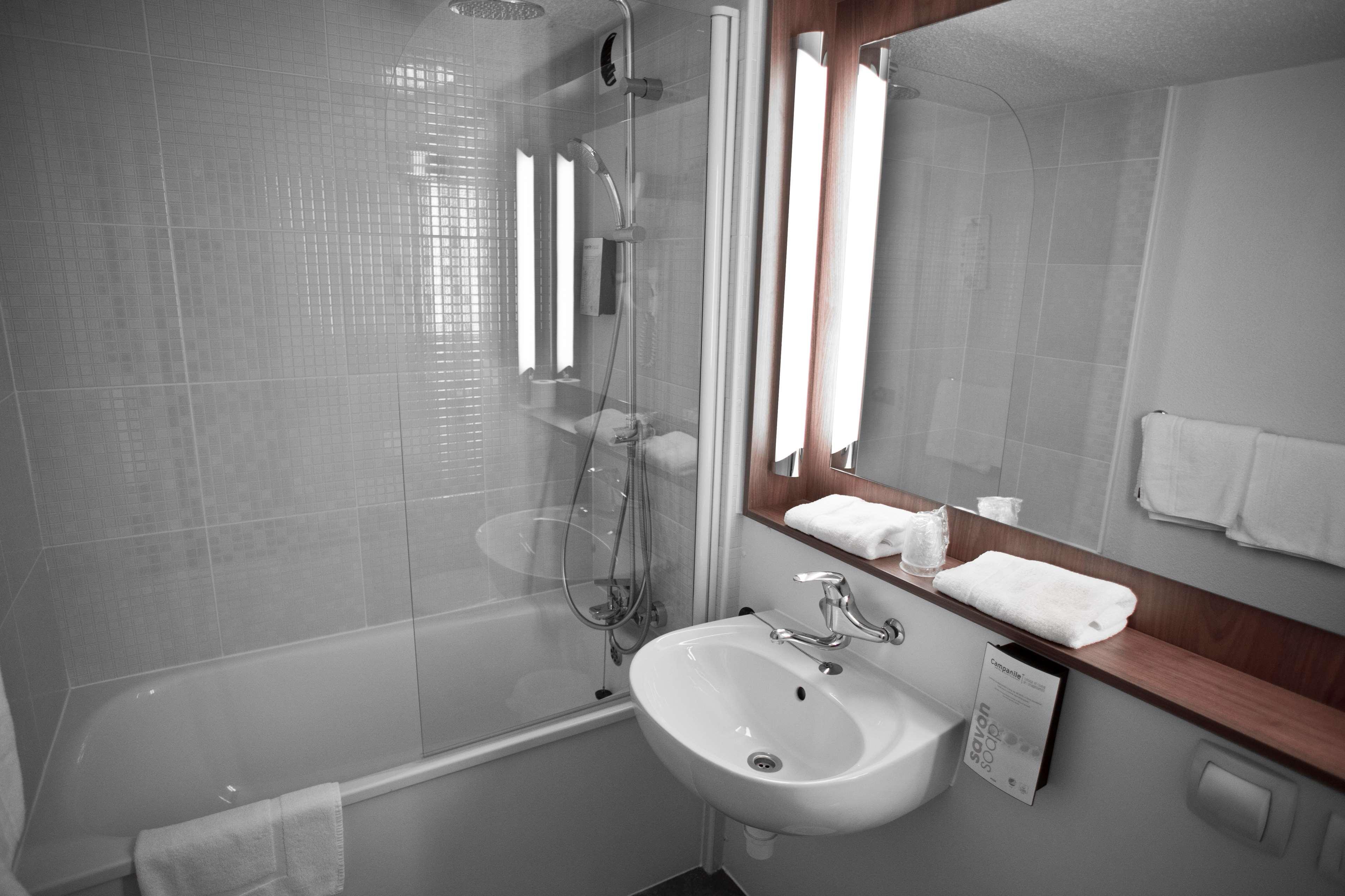 Hotel Campanile Sud - Montfavet La Cristole 3*